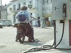 Find-Best-Videos.com presents: Femmes a hommes