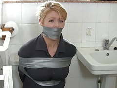 Find-Best-Videos.com presents: Blonde housewife in bathroom