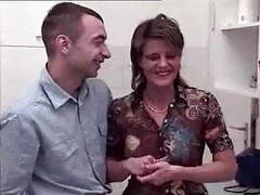 Find-Best-Videos.com presents: Mama lernt arschficken 2