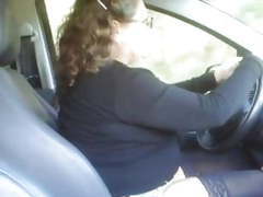 Find-Best-Videos.com presents: Mature woman fucking a boy in his car