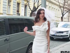 Find-Best-Videos.com presents: Horny for her haircutter