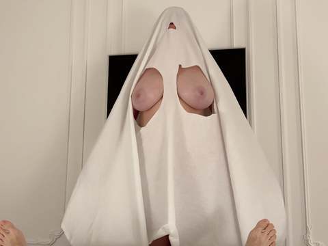 Find-Best-Videos.com presents: Fucked big titty ghost on halloween